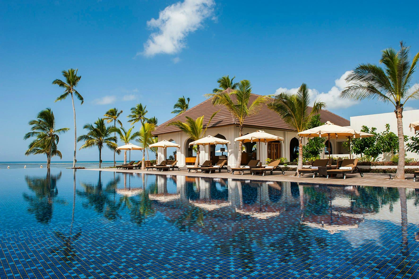 summer hotel resort nature outdoors tropical pool villa chair swimming pool